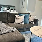 Obs Centre Luxe Loft